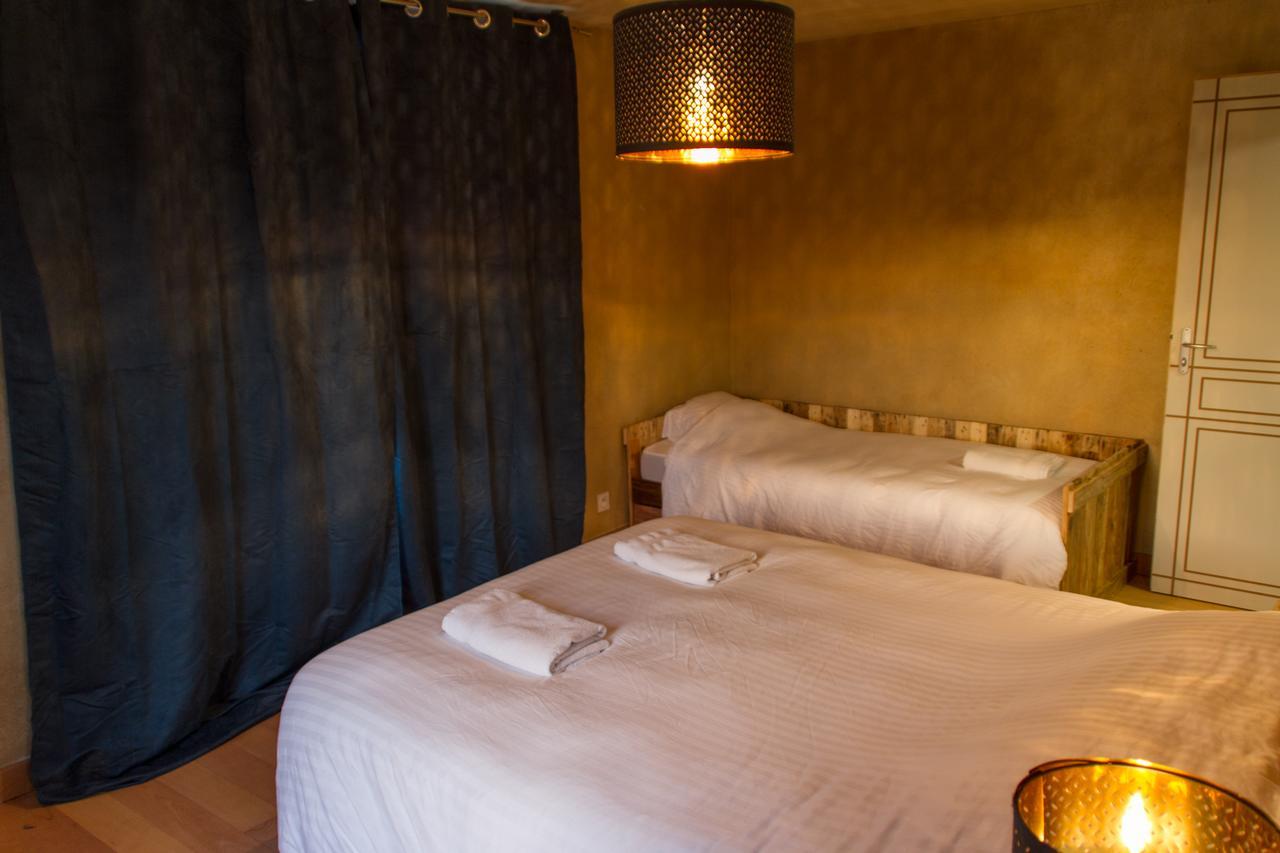 Le Puy Carmin - Chambre D'Hotes Avec Jacuzzi Bazoges-en-Paillers 部屋 写真