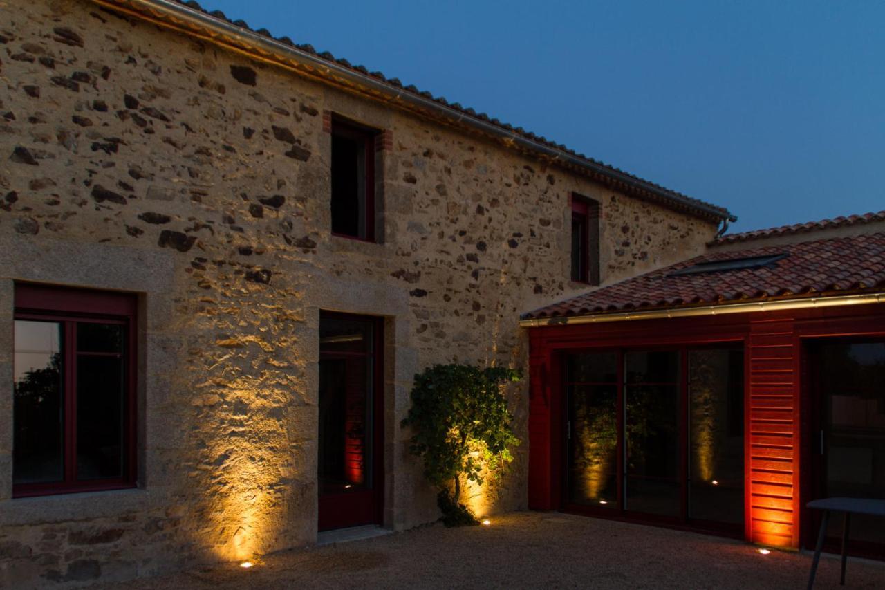 Le Puy Carmin - Chambre D'Hotes Avec Jacuzzi Bazoges-en-Paillers エクステリア 写真
